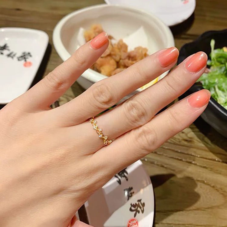 Mogna Mart™ Dainty Gold Floral Vine Crystal Ring